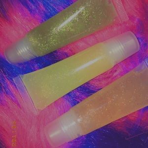 Mozzi Gloss from MozziGalore💖